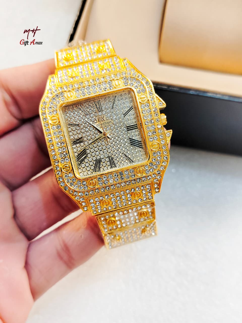 UNISEX KING STONE PREMIUM DIAMOND WATCH| ROYAL LOOK,
